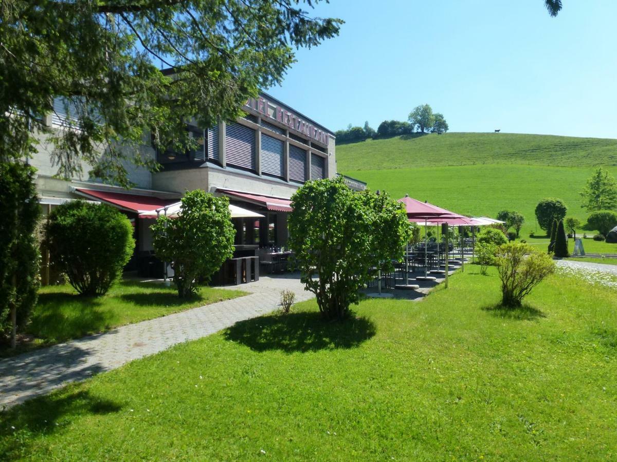 马特教育中心酒店 Schwarzenberg 外观 照片